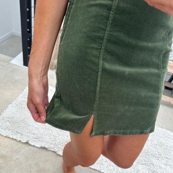 Emory Park Olive Green Corduroy Mini Skirt Chic Fall Vibes | NWT | Size M - Picture 5 of 11